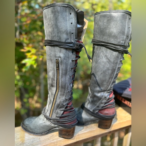 FreeBird Coal black size 8 - Picture 2 of 8